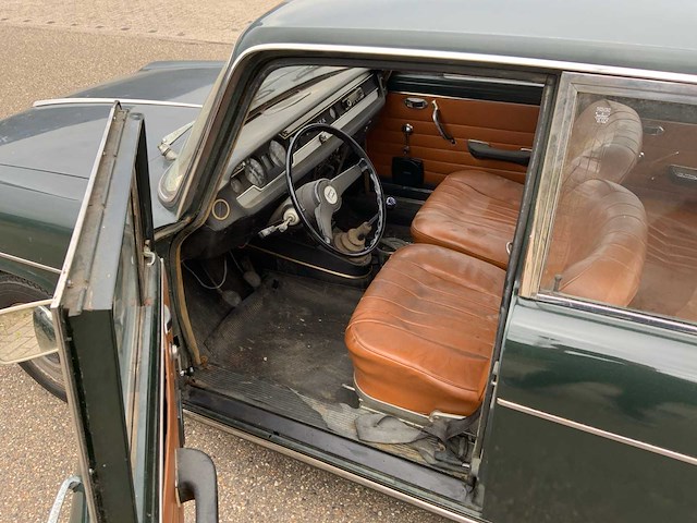 1971 lancia fulvia 2nd series oldtimer - afbeelding 11 van  25