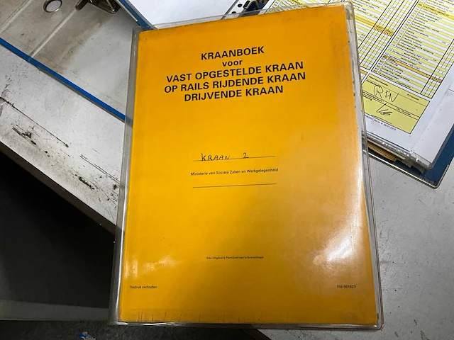 1971 v.d. bergh enkelligger onderhang halkraan 2t - afbeelding 16 van  23