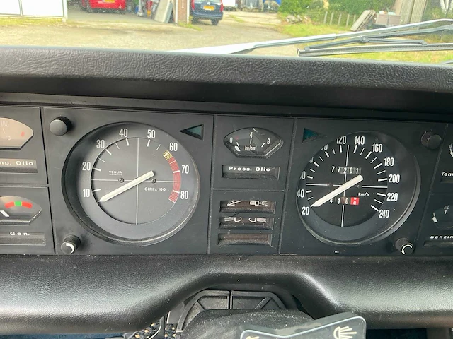 1972 fiat 130b sedan oldtimer - afbeelding 39 van  63