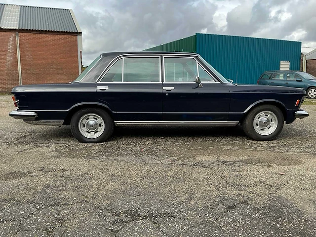 1972 fiat 130b sedan oldtimer - afbeelding 34 van  63