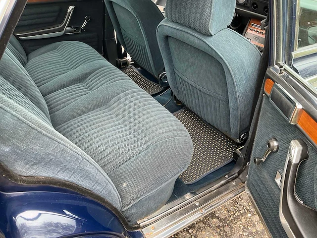 1972 fiat 130b sedan oldtimer - afbeelding 51 van  63