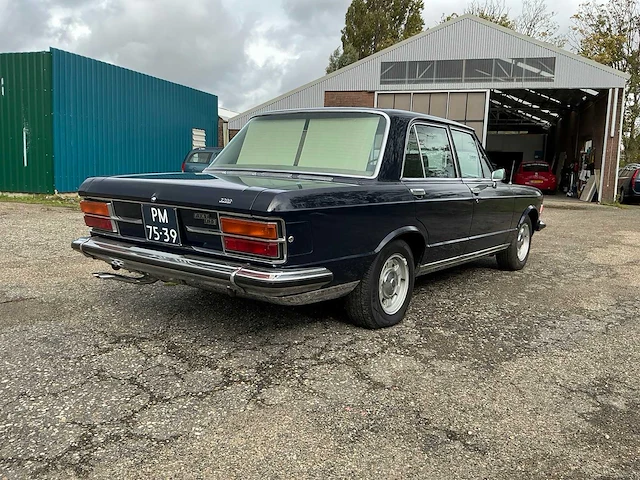 1972 fiat 130b sedan oldtimer - afbeelding 45 van  63