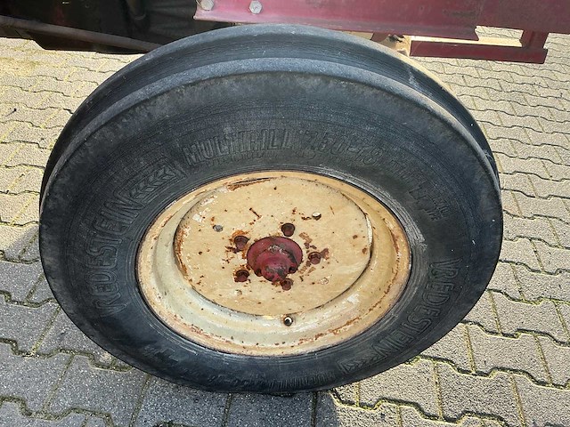 1972 international 724 tweewielaangedreven landbouwtractor - afbeelding 7 van  31