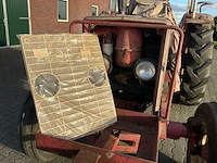 1972 international 724 tweewielaangedreven landbouwtractor - afbeelding 24 van  31