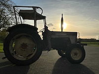 1972 international 724 tweewielaangedreven landbouwtractor - afbeelding 28 van  31