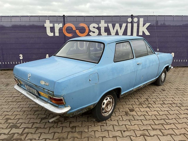 1973 - opel - kadett - oldtimer - afbeelding 5 van  10