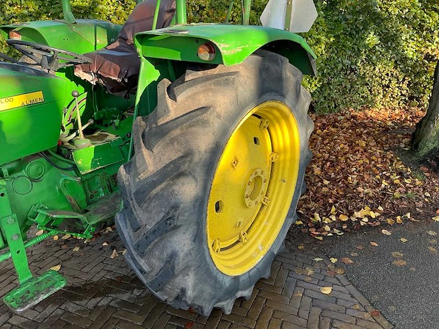 1973 john deere 2120 vierwielaangedreven landbouwtractor - afbeelding 8 van  17