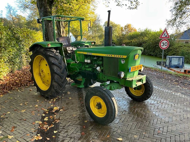 1973 john deere 2120 vierwielaangedreven landbouwtractor - afbeelding 12 van  17