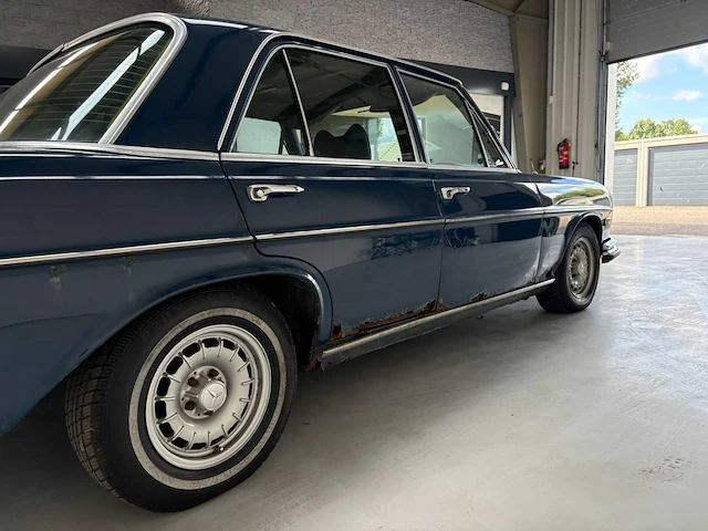 1973 mercedes-benz 280se oldtimer personenauto - afbeelding 2 van  36