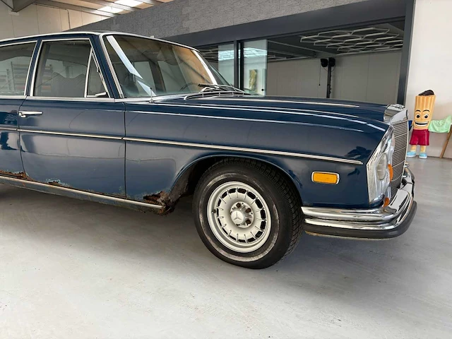 1973 mercedes-benz 280se oldtimer personenauto - afbeelding 3 van  36