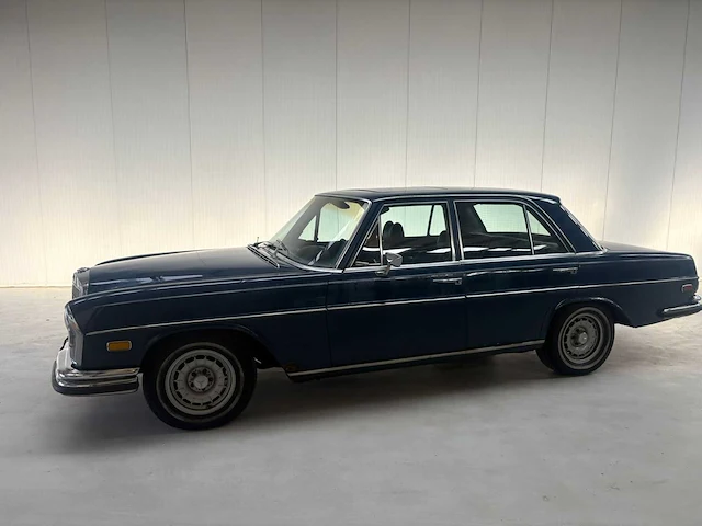 1973 mercedes-benz 280se oldtimer personenauto - afbeelding 29 van  36