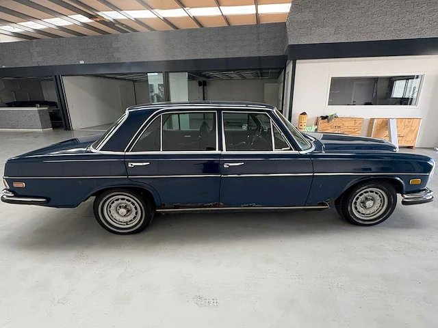 1973 mercedes-benz 280se oldtimer personenauto - afbeelding 23 van  36