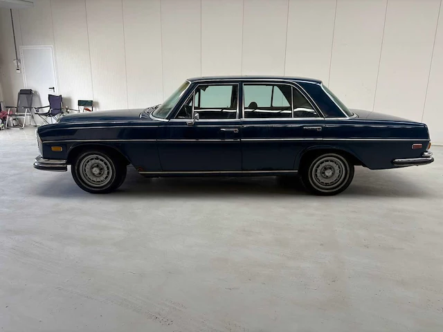 1973 mercedes-benz 280se oldtimer personenauto - afbeelding 31 van  36