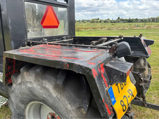 1973 mercedes-benz mb trac 700 vierwielaangedreven landbouwtractor - afbeelding 18 van  61