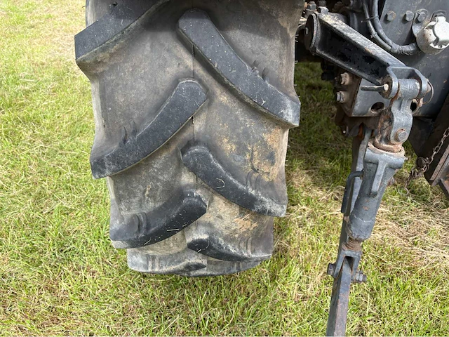 1973 mercedes-benz mb trac 700 vierwielaangedreven landbouwtractor - afbeelding 27 van  61
