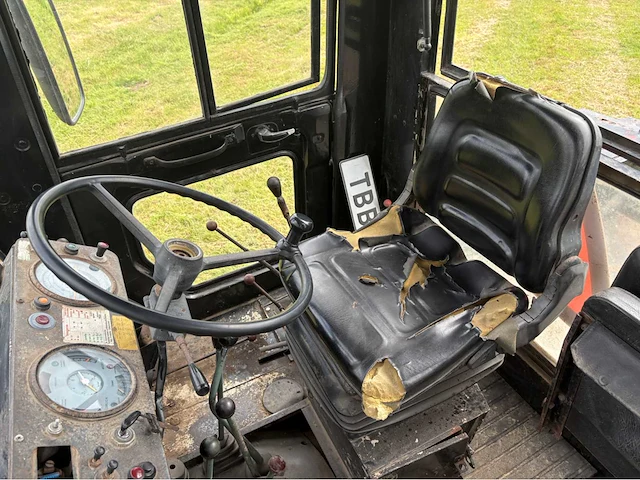 1973 mercedes-benz mb trac 700 vierwielaangedreven landbouwtractor - afbeelding 44 van  61
