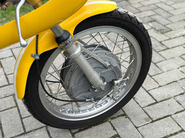 1974 bultaco 240 250cc racer - afbeelding 9 van  18