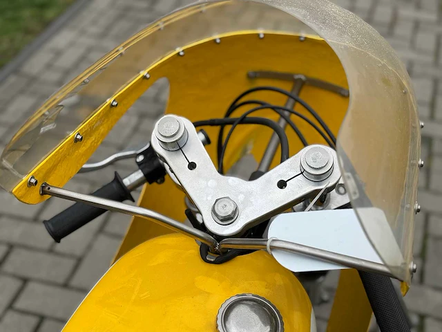 1974 bultaco 240 250cc racer - afbeelding 10 van  18