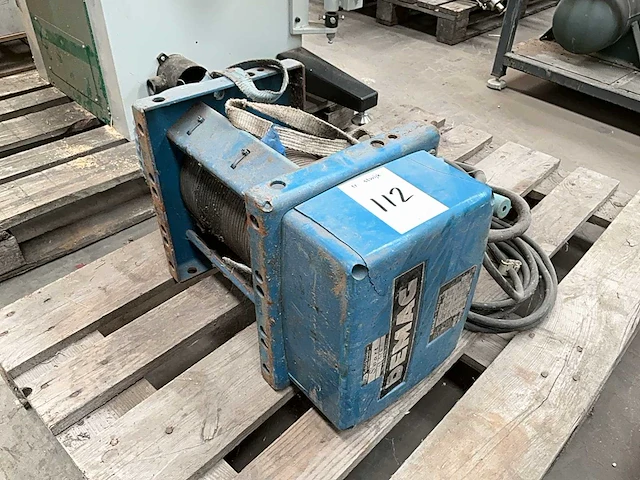 1974 demag kabeltakel - afbeelding 2 van  5