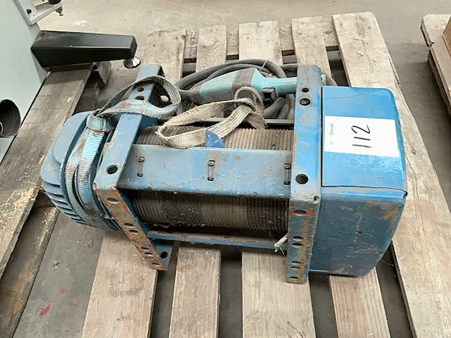 1974 demag kabeltakel - afbeelding 3 van  5