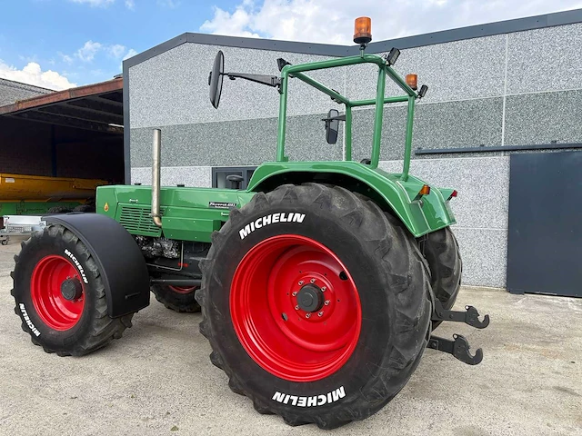 1974 fendt 614s vierwielaangedreven landbouwtractor - afbeelding 14 van  20