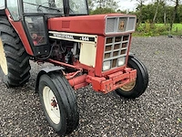1974 international 644 tweewielaangedreven landbouwtractor - afbeelding 4 van  36