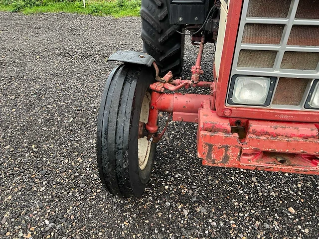 1974 international 644 tweewielaangedreven landbouwtractor - afbeelding 5 van  36