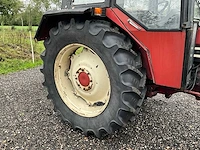 1974 international 644 tweewielaangedreven landbouwtractor - afbeelding 18 van  36