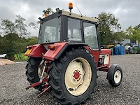 1974 international 644 tweewielaangedreven landbouwtractor - afbeelding 34 van  36