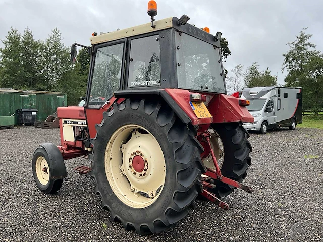 1974 international 644 tweewielaangedreven landbouwtractor - afbeelding 36 van  36