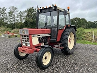 1974 international 644 tweewielaangedreven landbouwtractor - afbeelding 12 van  36
