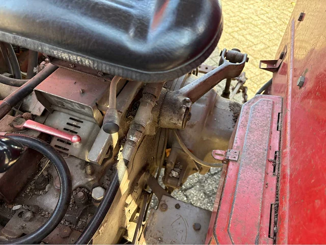 1974 massey ferguson 155 tweewielaangedreven landbouwtractor - afbeelding 39 van  58