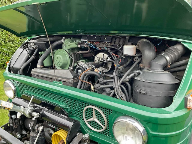 1974 mercedes-benz unimog 406 vierwielaangedreven landbouwtractor - afbeelding 6 van  40