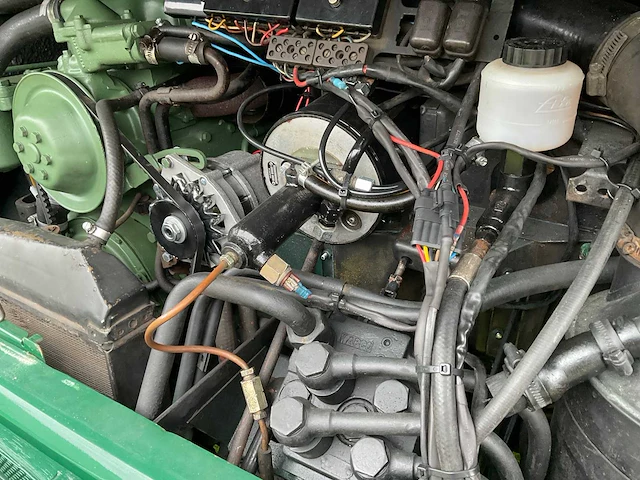 1974 mercedes-benz unimog 406 vierwielaangedreven landbouwtractor - afbeelding 7 van  40
