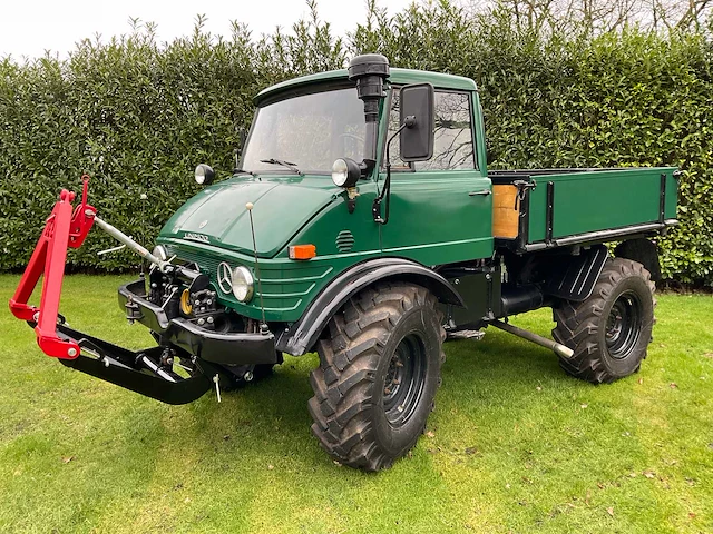 1974 mercedes-benz unimog 406 vierwielaangedreven landbouwtractor - afbeelding 1 van  40