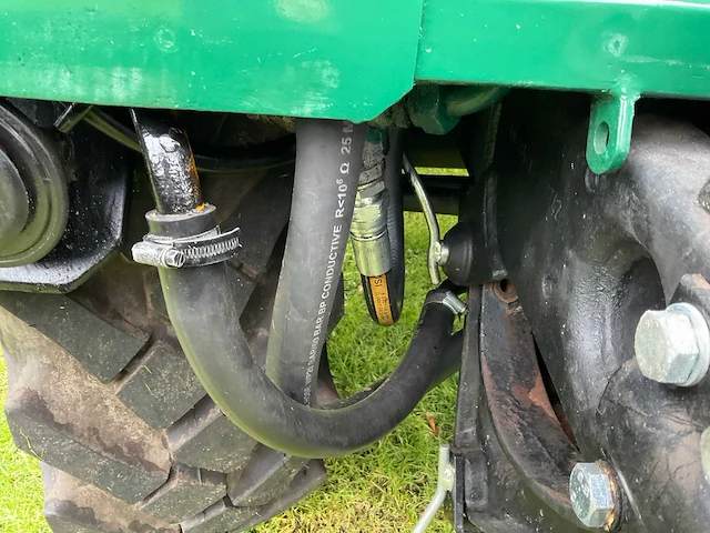 1974 mercedes-benz unimog 406 vierwielaangedreven landbouwtractor - afbeelding 28 van  40