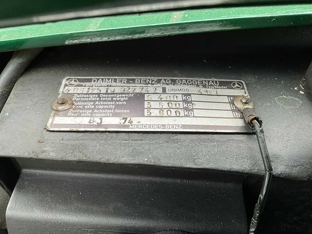 1974 mercedes-benz unimog 406 vierwielaangedreven landbouwtractor - afbeelding 35 van  40