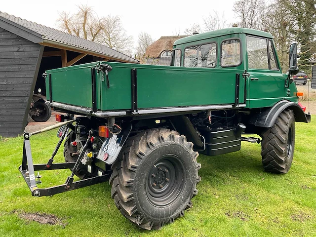 1974 mercedes-benz unimog 406 vierwielaangedreven landbouwtractor - afbeelding 36 van  40