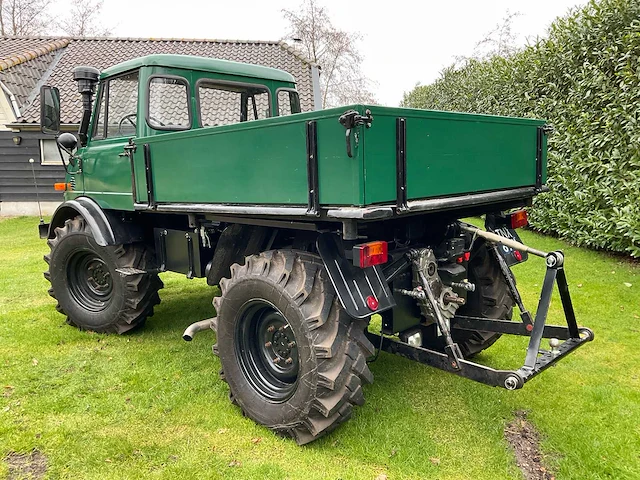 1974 mercedes-benz unimog 406 vierwielaangedreven landbouwtractor - afbeelding 38 van  40
