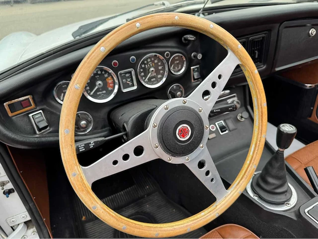 1974 mg b type b oldtimer - afbeelding 3 van  18