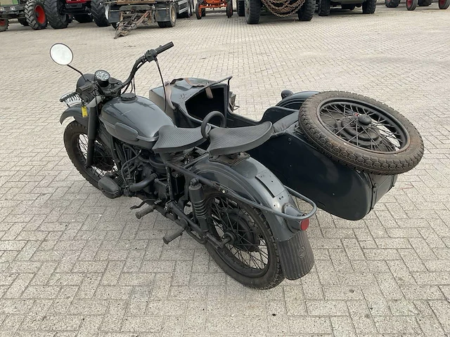1974 ural m67-36 motorfiets met zijspan - afbeelding 15 van  21