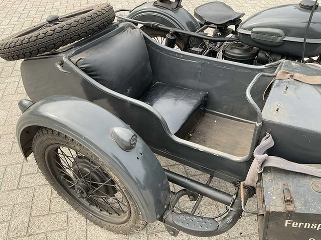 1974 ural m67-36 motorfiets met zijspan - afbeelding 18 van  21