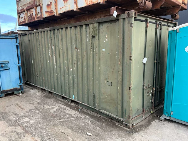 1974 zeecontainer ‘20ft’ - afbeelding 1 van  6