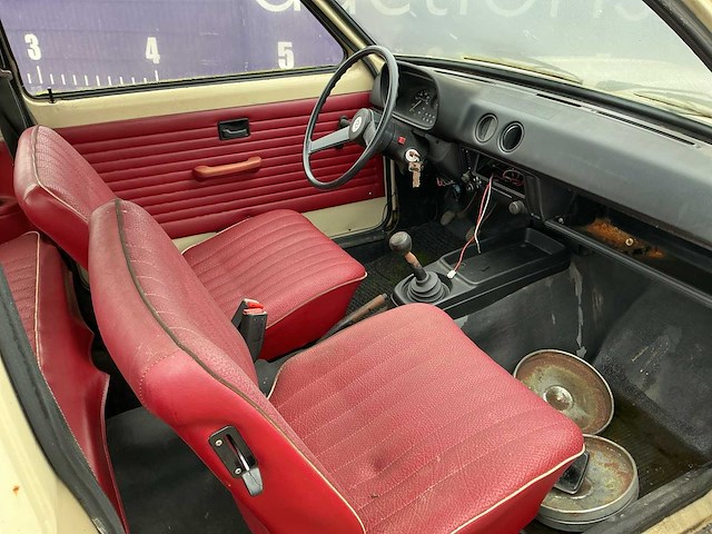 1975 - opel - kadett - 1.1 standard - oldtimer - afbeelding 7 van  11