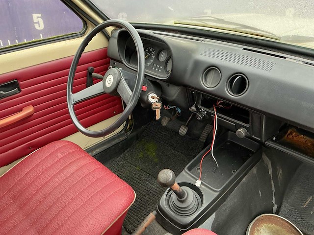 1975 - opel - kadett - 1.1 standard - oldtimer - afbeelding 8 van  11