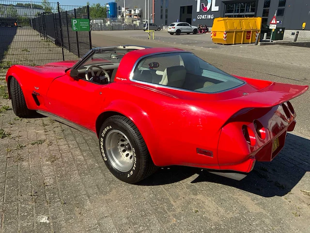 1975 chevrolet corvette 1 yz 37 454 ci personenauto - afbeelding 33 van  37