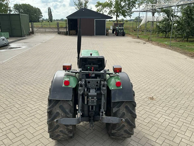 1975 fendt farmer 200v smalspoor- en compacttractor - afbeelding 30 van  33