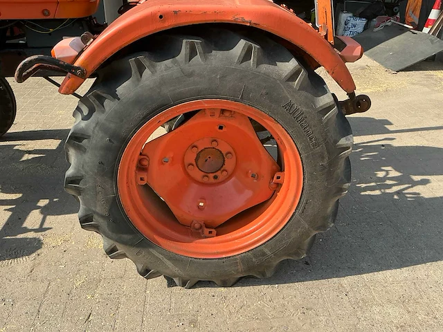 1975 fiat 300 oldtimer tractor - afbeelding 6 van  29