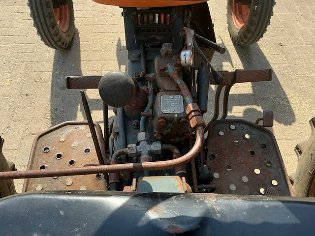1975 fiat 300 oldtimer tractor - afbeelding 9 van  29