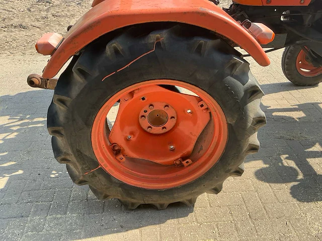 1975 fiat 300 oldtimer tractor - afbeelding 14 van  29